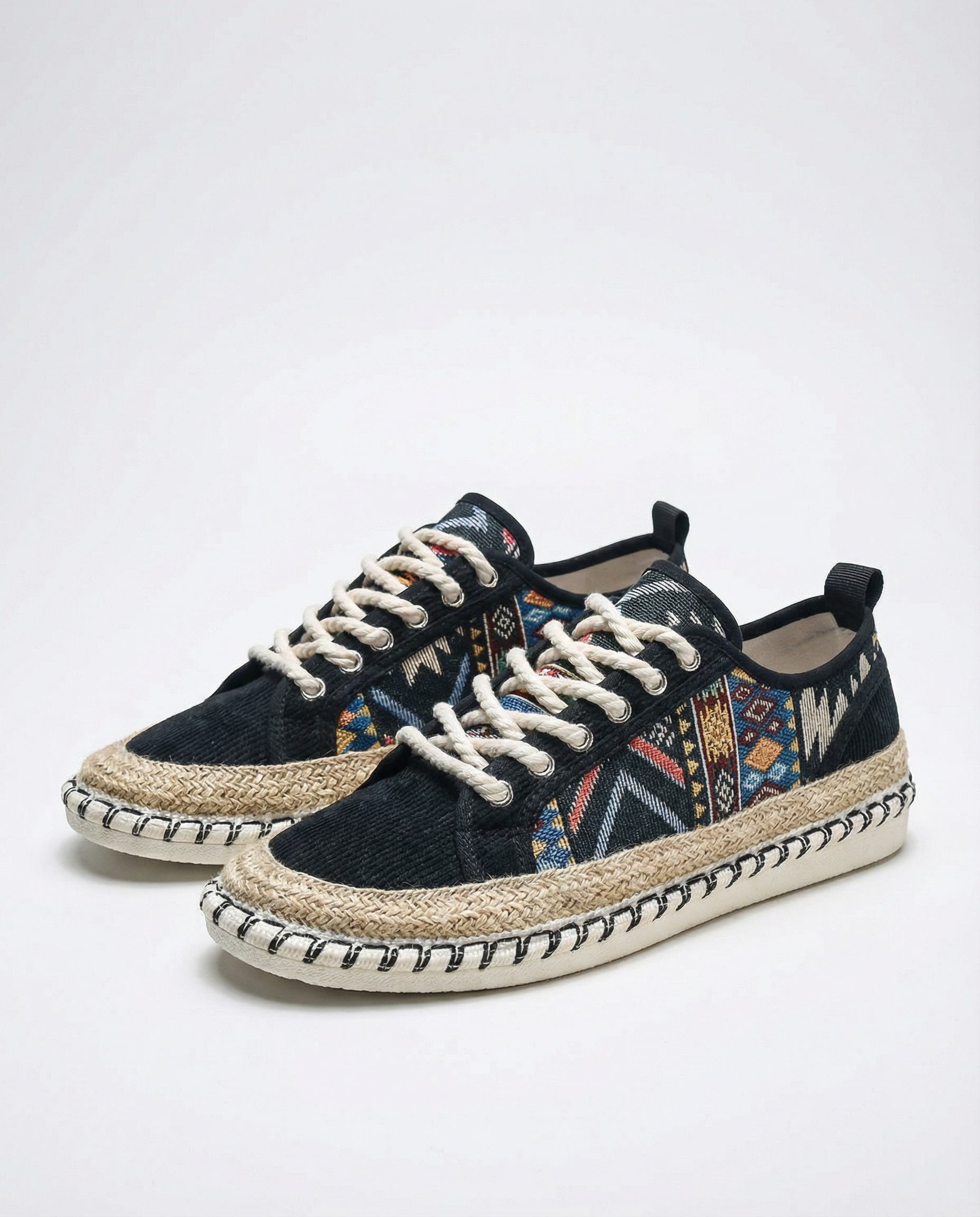 Beau | Unisex Summer Breathable Sneakers Black Studio