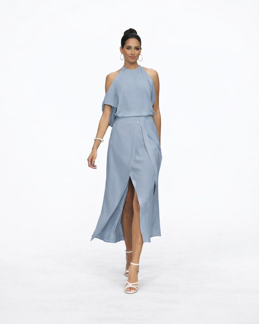 Delilah_dress_model_gray_